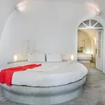 Villa Alba Cave *